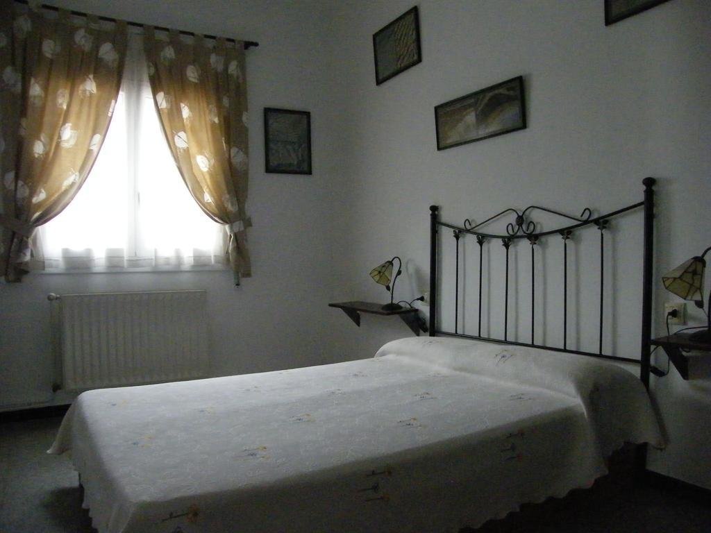 Can Selleretas Vilamacolum Room photo